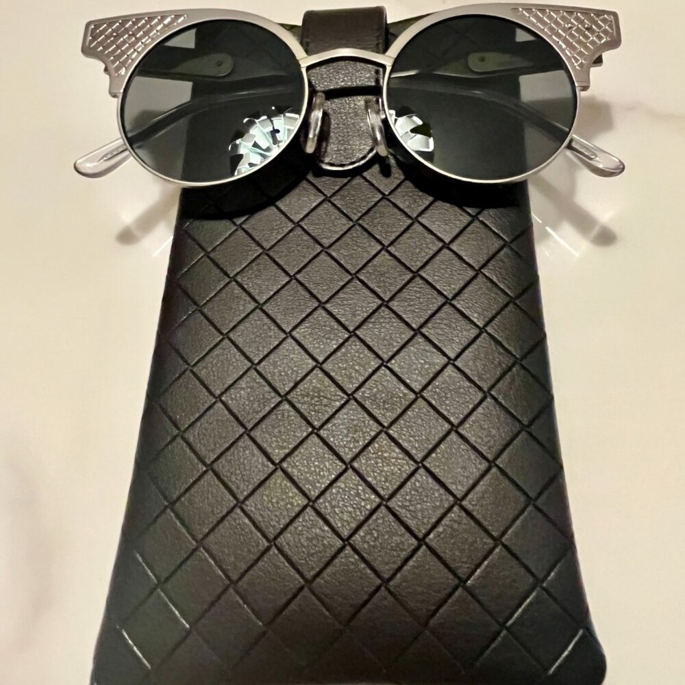 Bottega Veneta BV15 Limited Edition 297/300 Sterling Silver Titanium Sunglasses - Picture 3 of 10